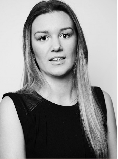 RENEE -  Senior Stylist